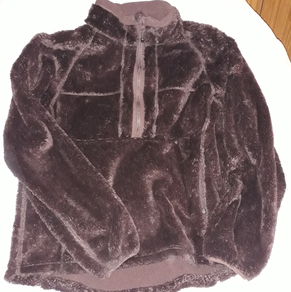 Eastern Mountain Sports Half zip fleece size M
